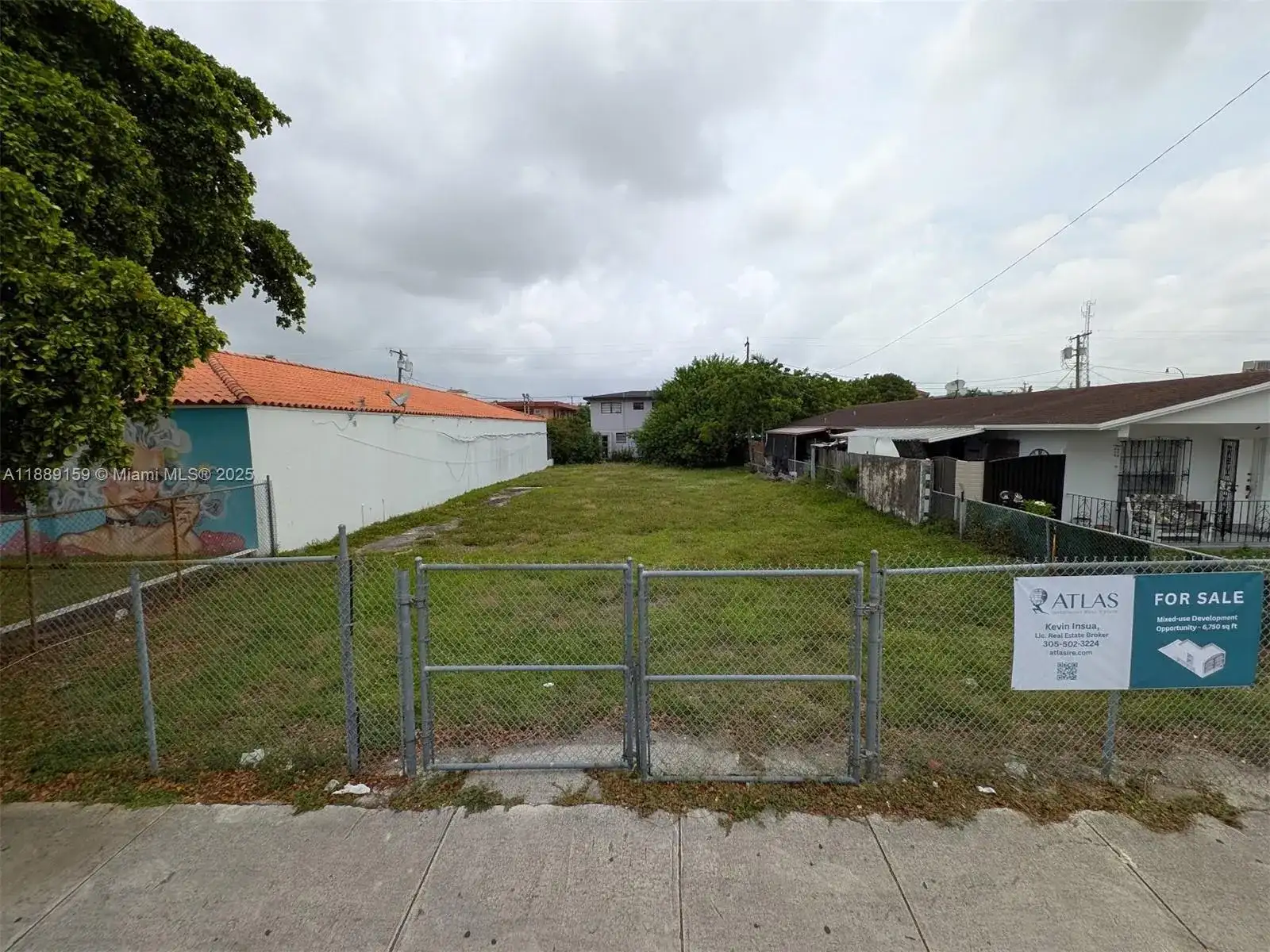 33 W 3rd St, Hialeah FL 33010 photo 3