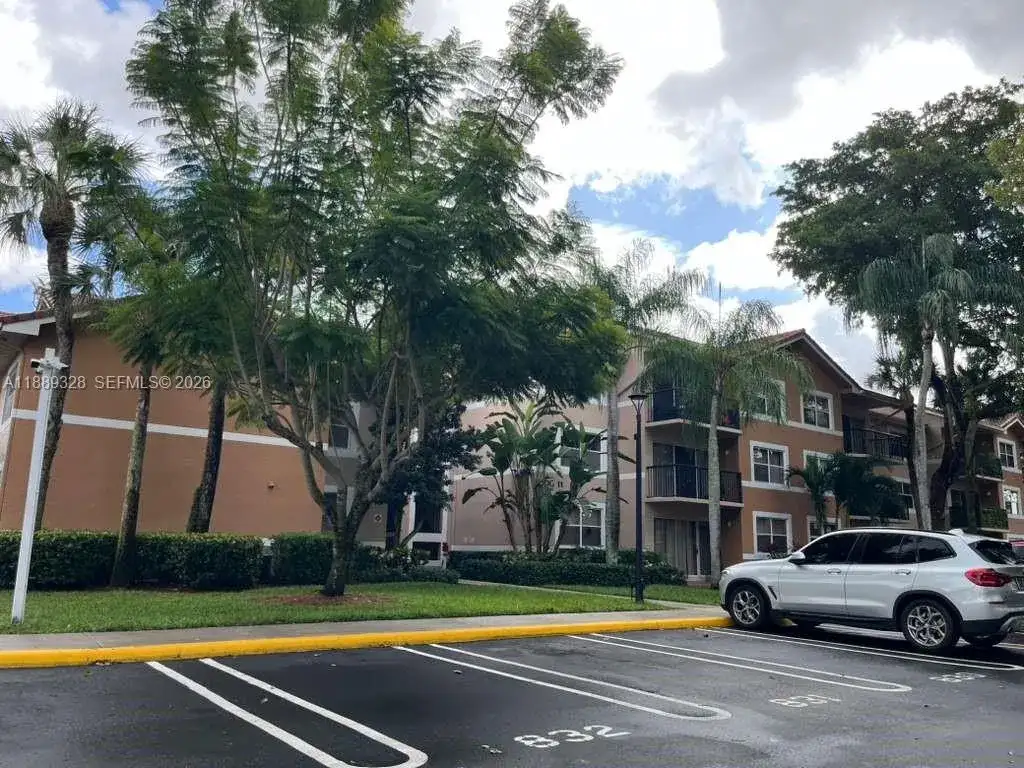 8977 Wiles Rd # 103, Coral Springs FL 33067 photo 4