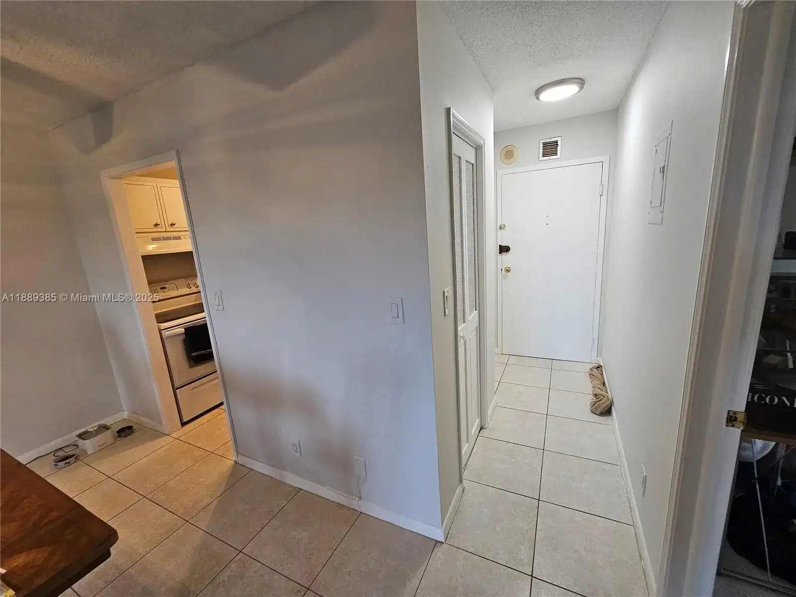 900 NE 18th Ave # 709, Fort Lauderdale FL 33304 photo 3