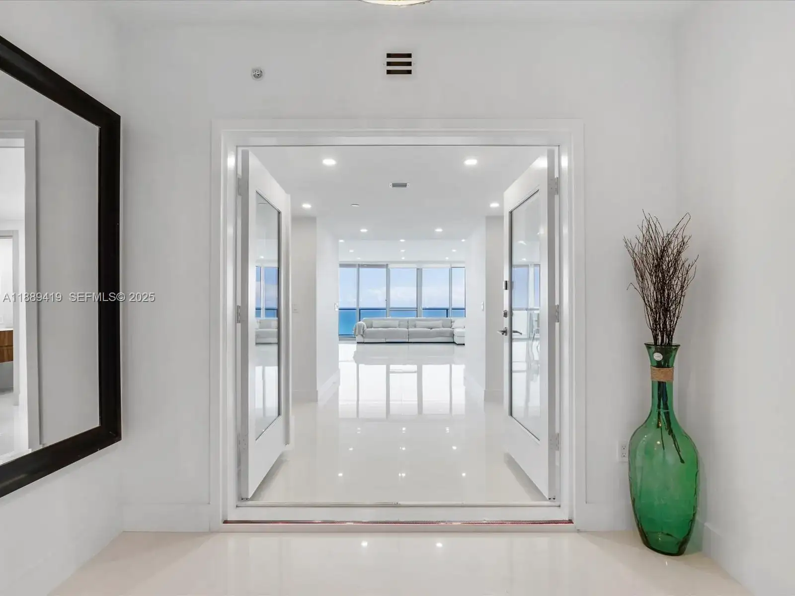 3101 S Ocean Dr # 1608, Hollywood FL 33019 photo 2