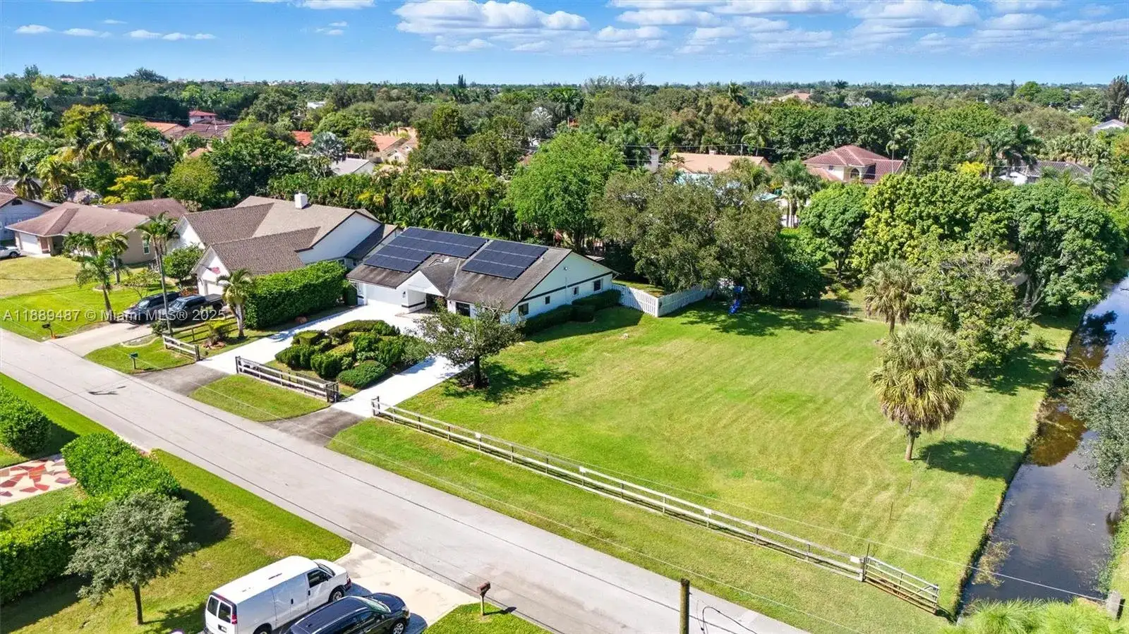 11501 Nw 23rd st, Plantation FL 33323 photo 5