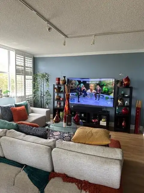 11111 Biscayne Blvd # 6B, Miami FL 33181 photo 5