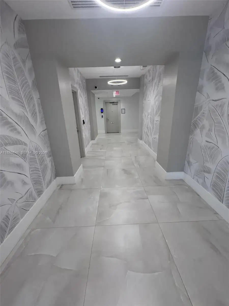 3001 S Ocean Dr # 907, Hollywood FL 33019 photo 5