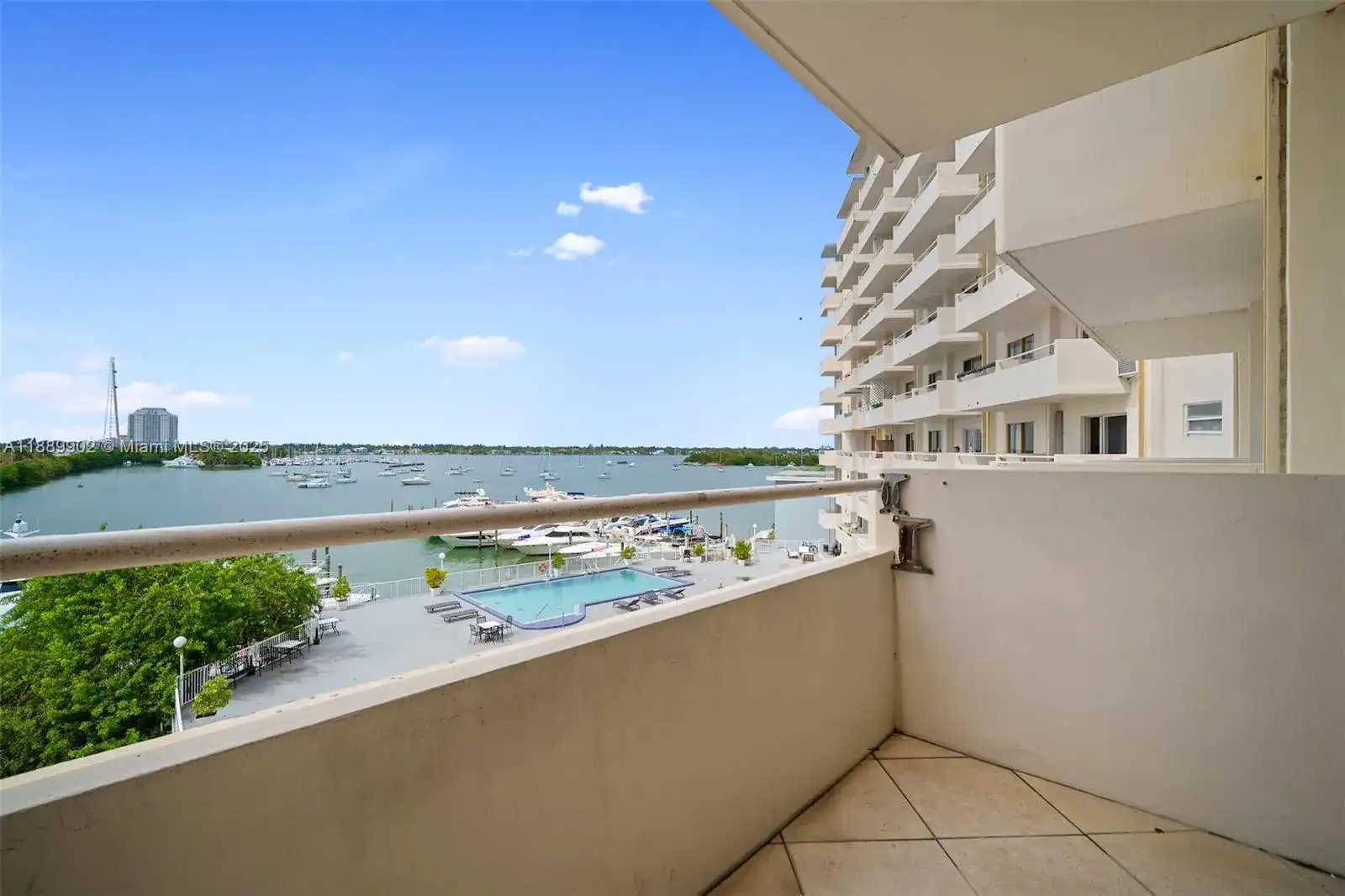 7904 West Dr # 405, North Bay Village FL 33141 photo 2
