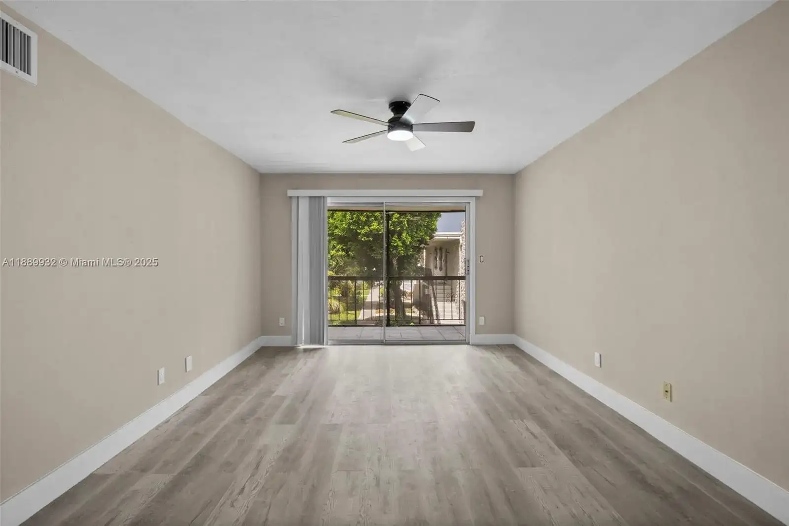 8701 SW 141st St # A7, Palmetto Bay FL 33176 photo 2
