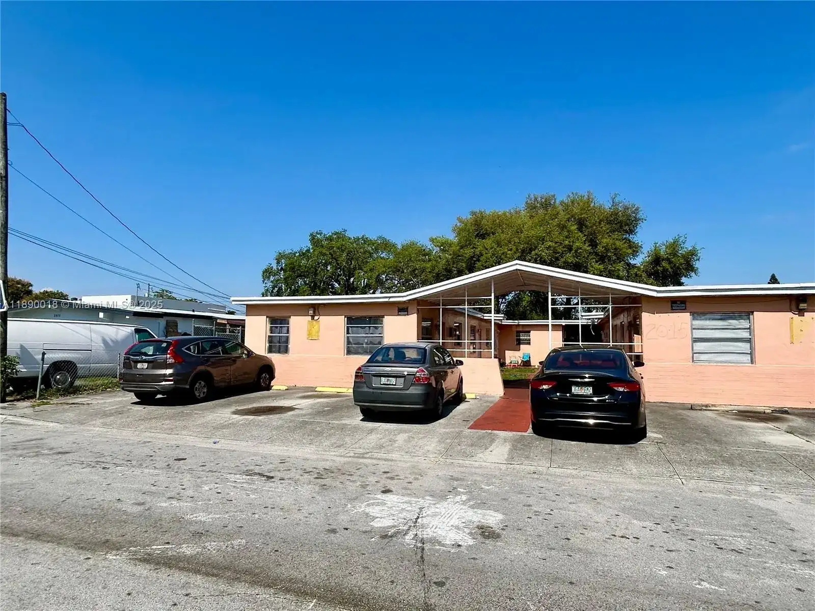 2013 Washington Ave, Opa-Locka FL 33054 photo 2