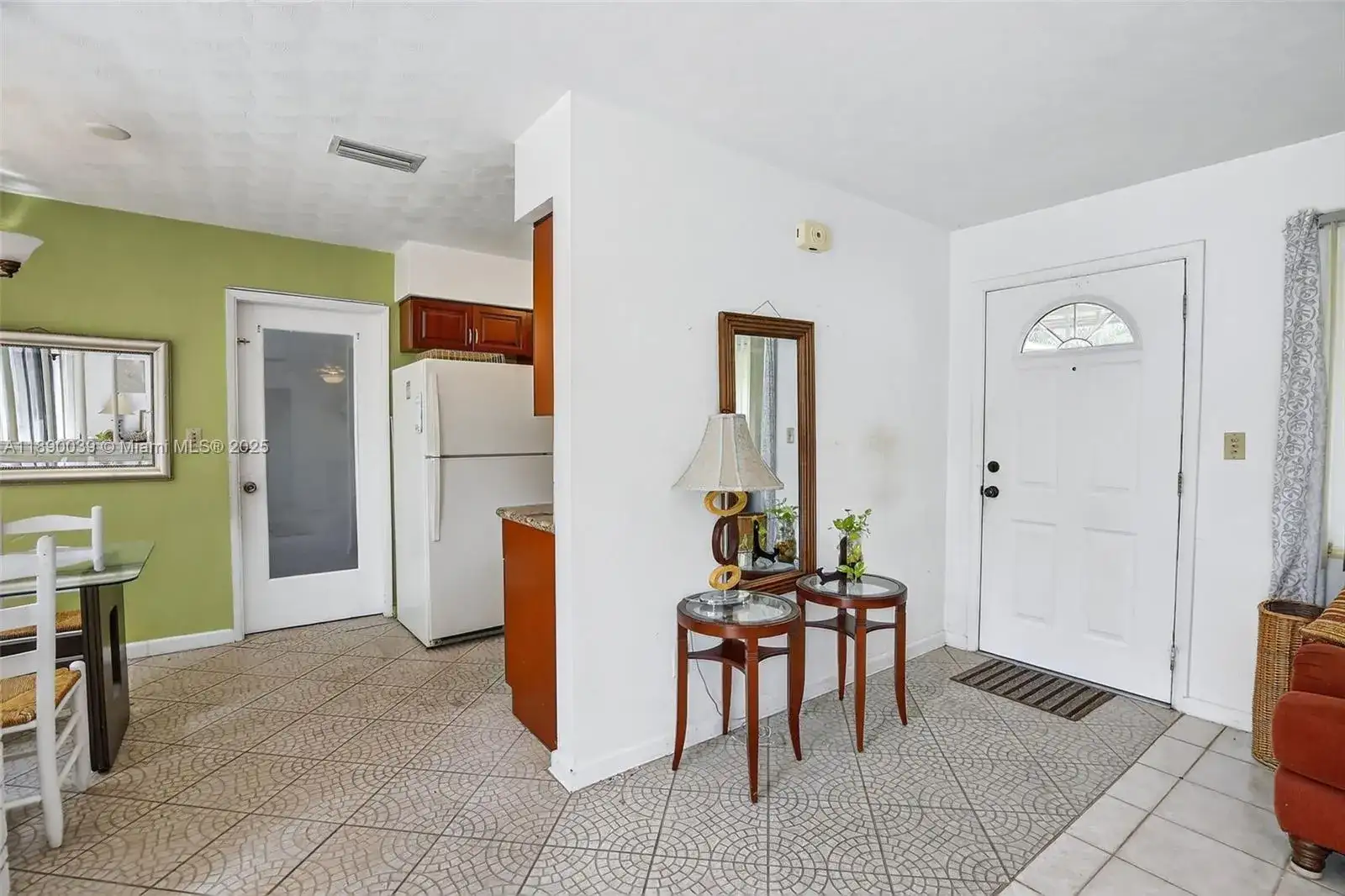 160 NW 34th St, Oakland Park FL 33309 photo 4