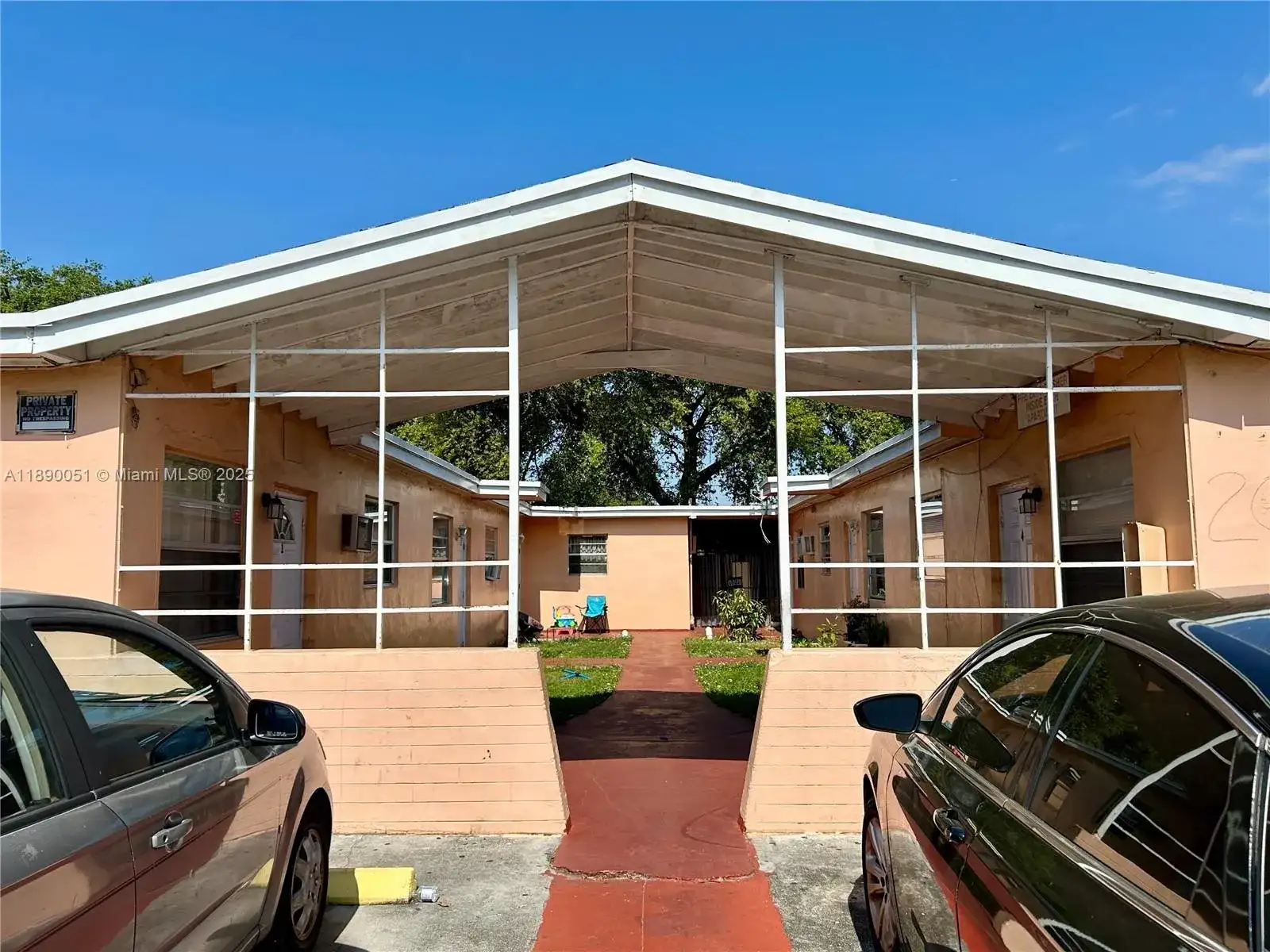 2013 Washington Ave, Opa-Locka FL 33054 photo 4