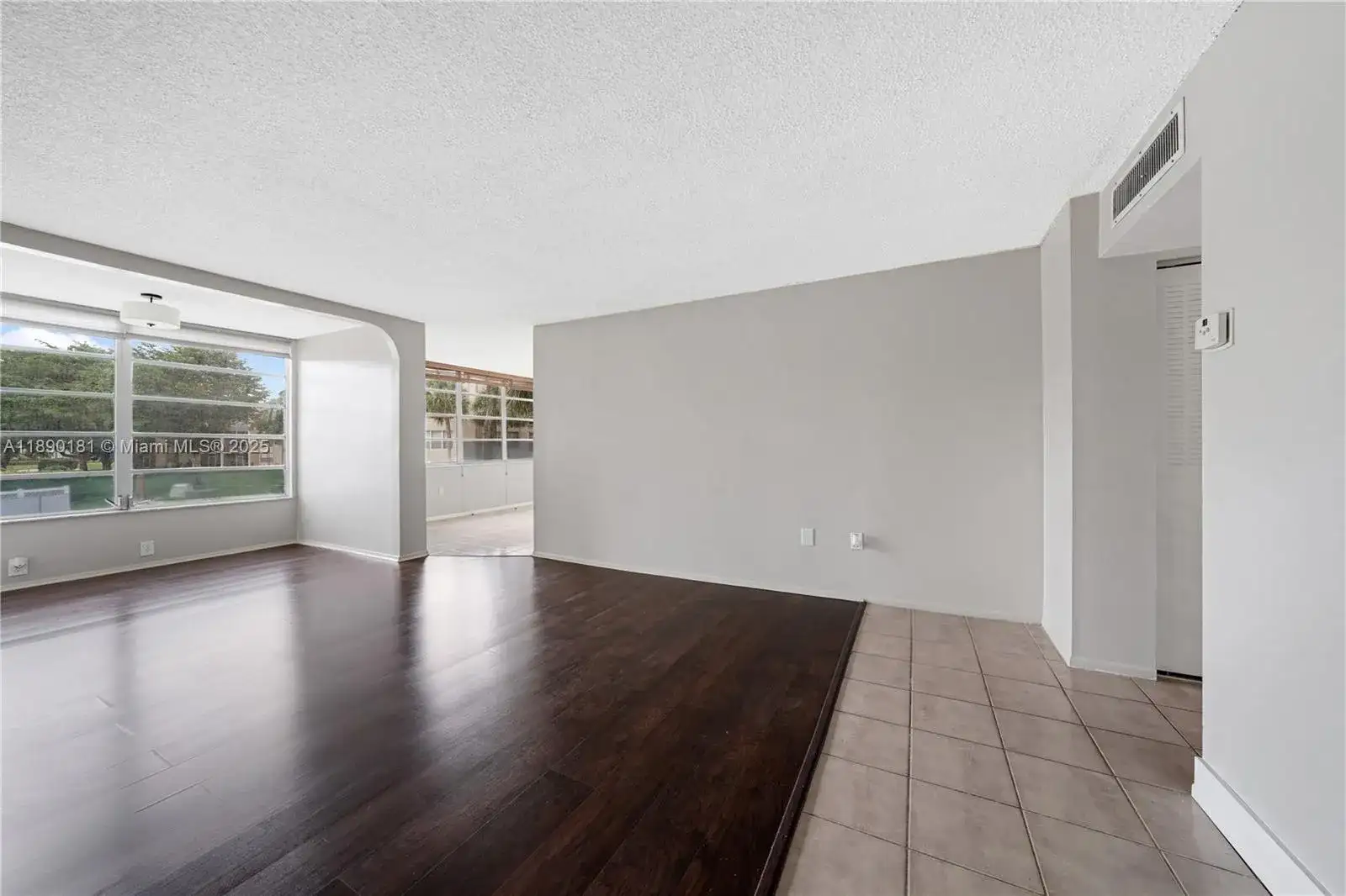 9491 Evergreen Pl # 207, Davie FL 33324 photo 3
