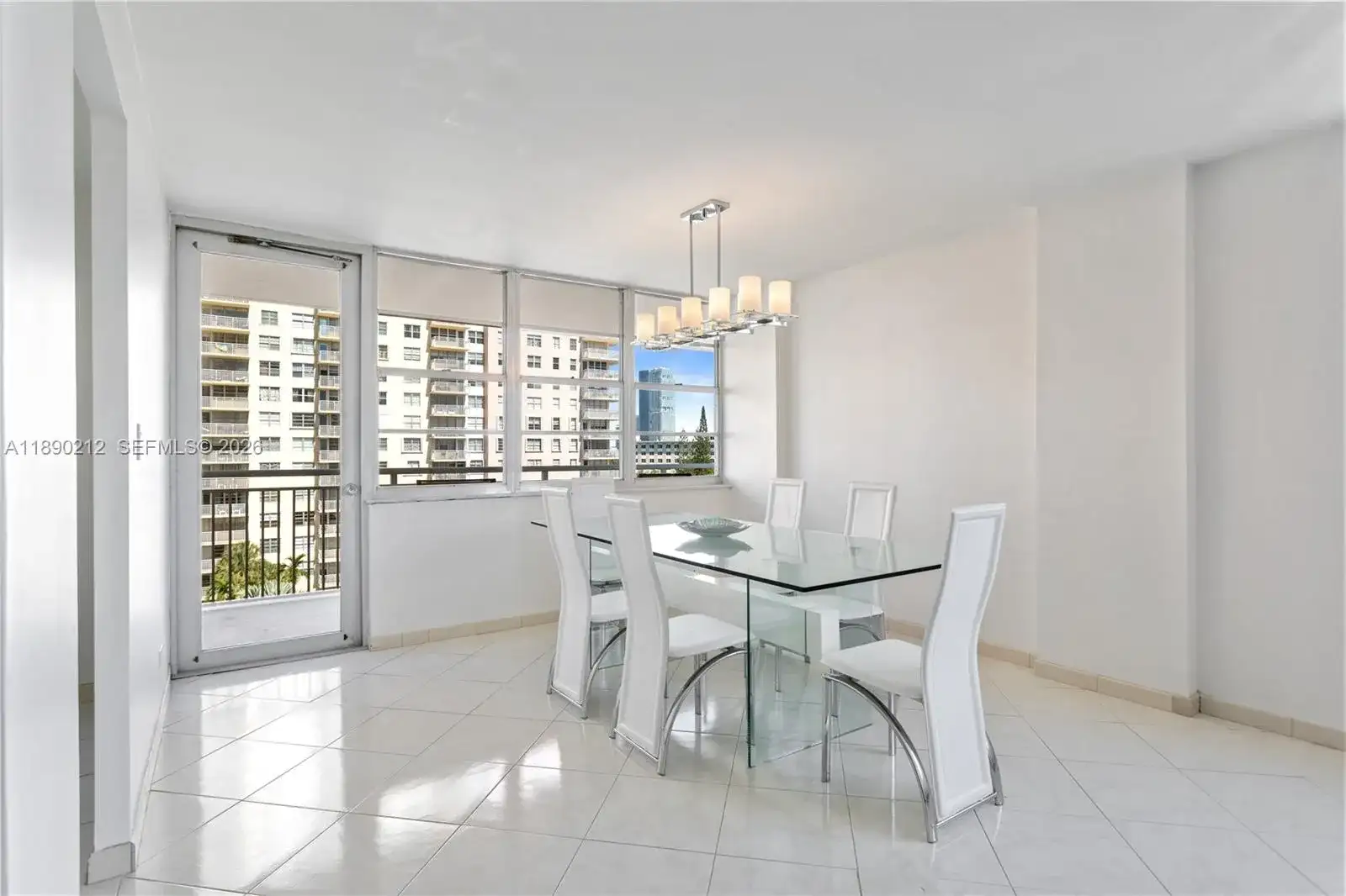 250 174th St # 605, Sunny Isles Beach FL 33160 photo 4