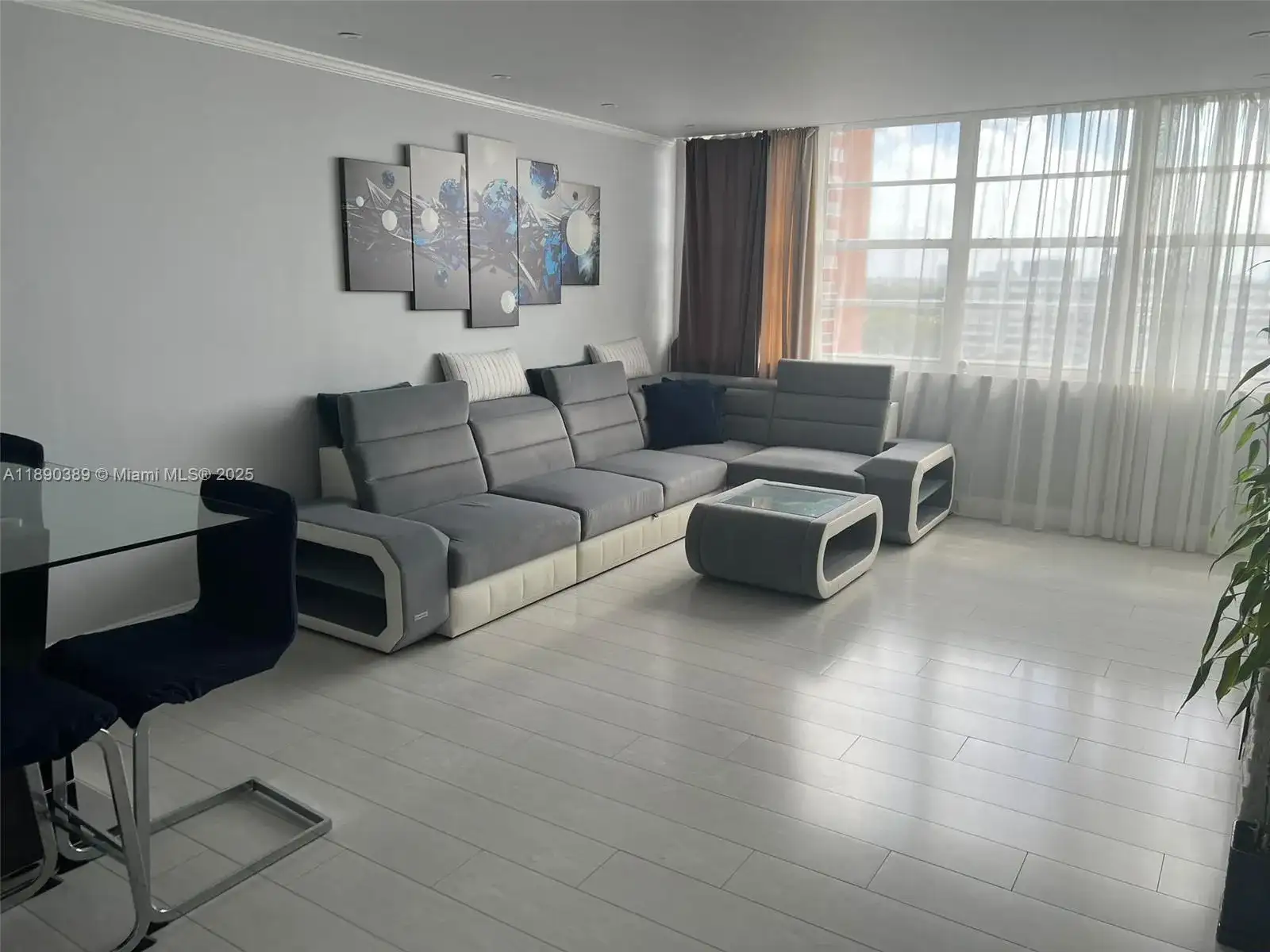 1301 NE Miami Gardens Dr # 1013W, Miami FL 33179 photo 4