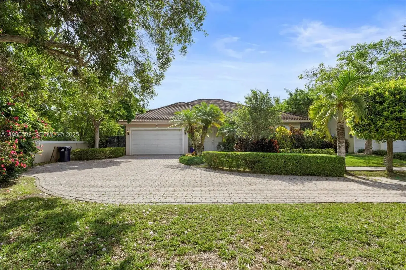 9339 SW 98th Pl, Miami FL 33176 photo 4