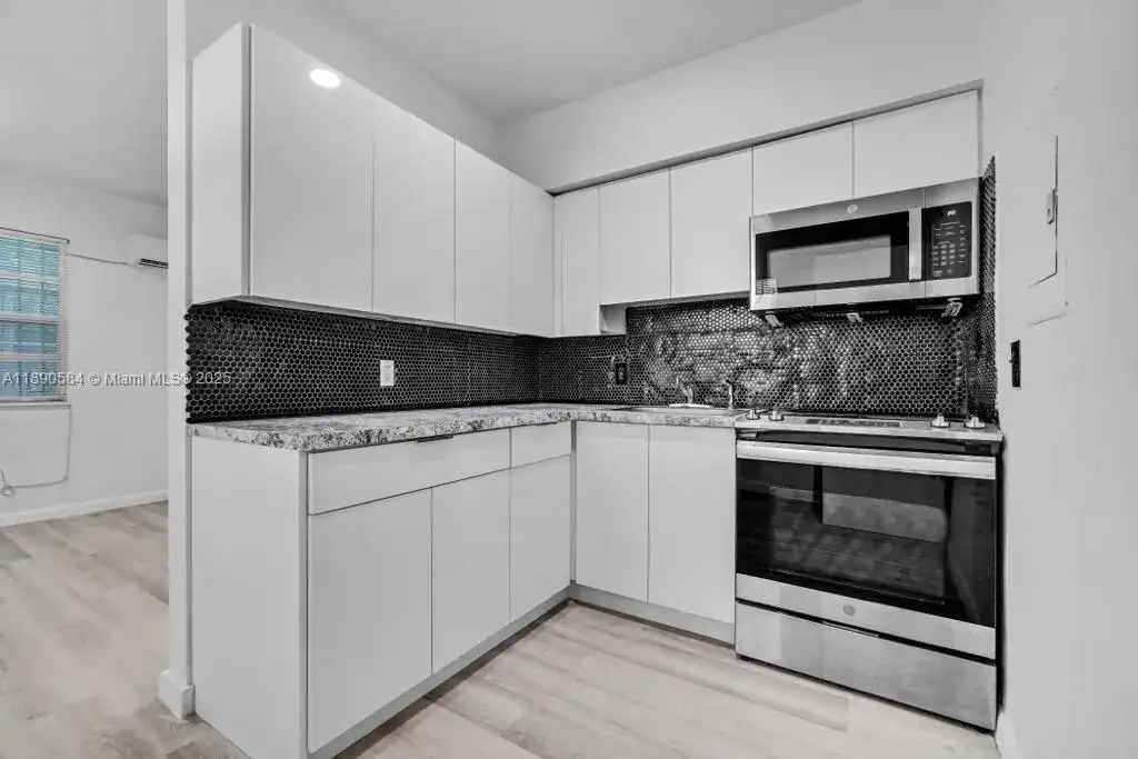56 NW 62nd St # 1, Miami FL 33150 photo 4