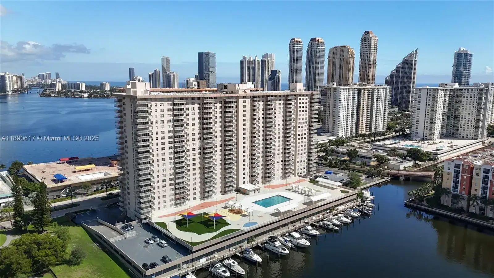 250 174th St # 1211, Sunny Isles Beach FL 33160 photo 2
