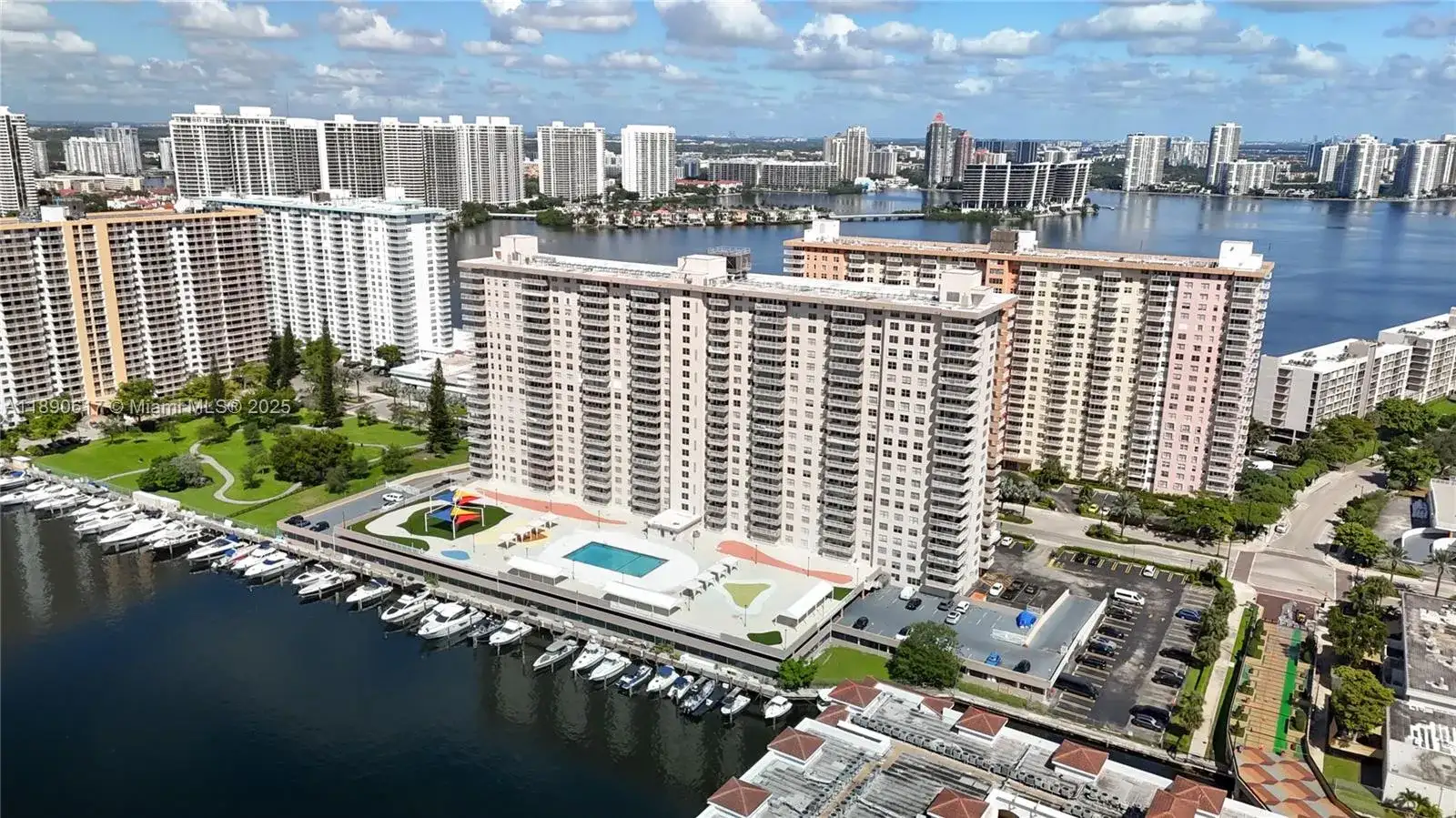 250 174th St # 1211, Sunny Isles Beach FL 33160 photo 4