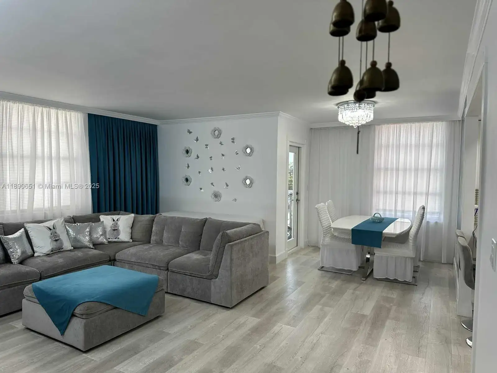 1301 NE Miami Gardens Dr # 425W, Miami FL 33179 photo 3