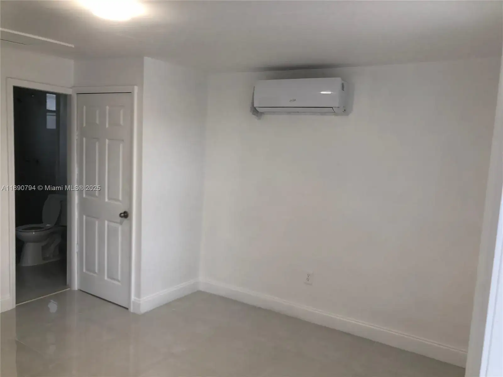 179 NW 69th St Rear, Miami FL 33150 photo 3