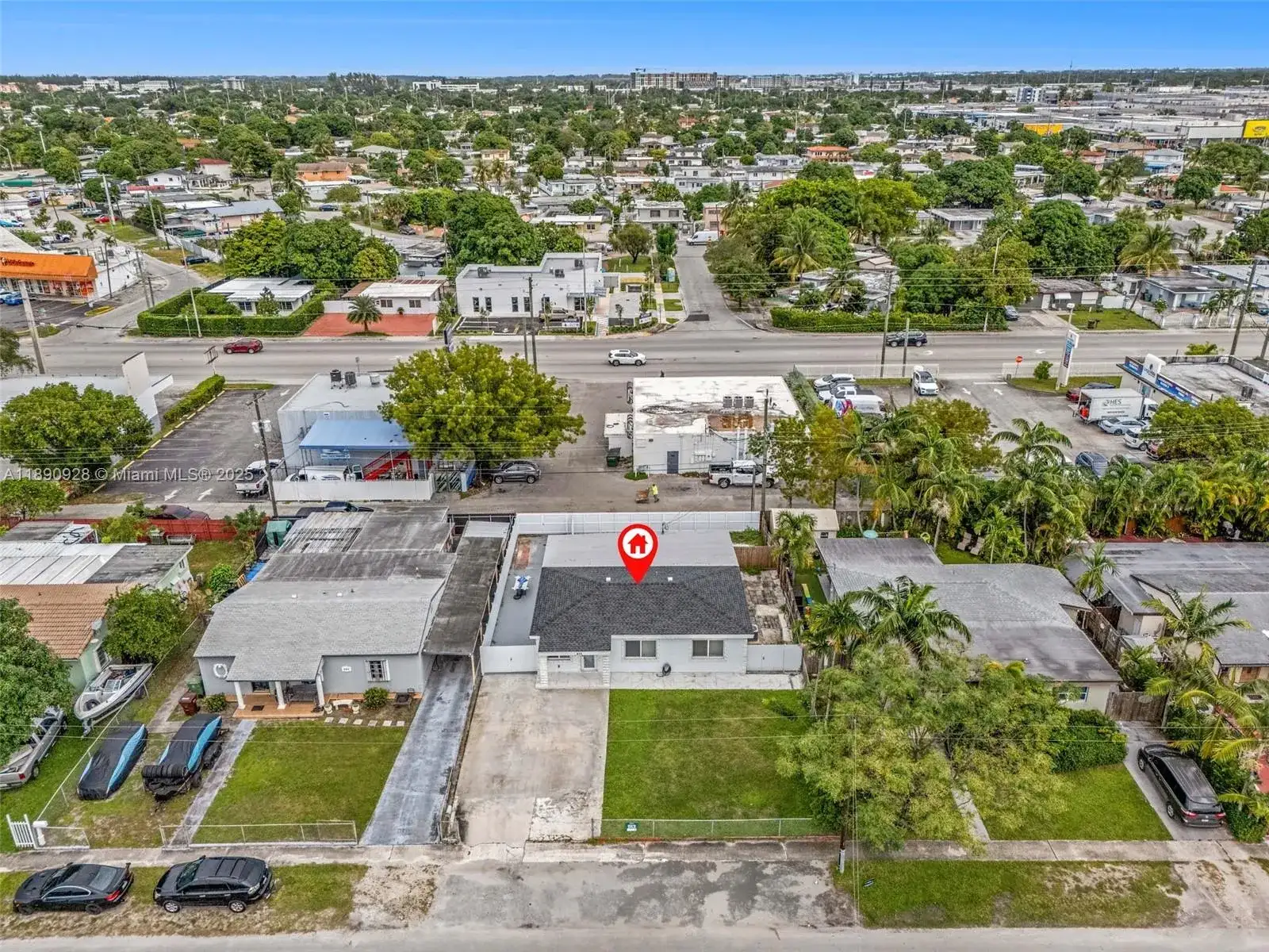 875 E 8th St, Hialeah FL 33010 photo 4