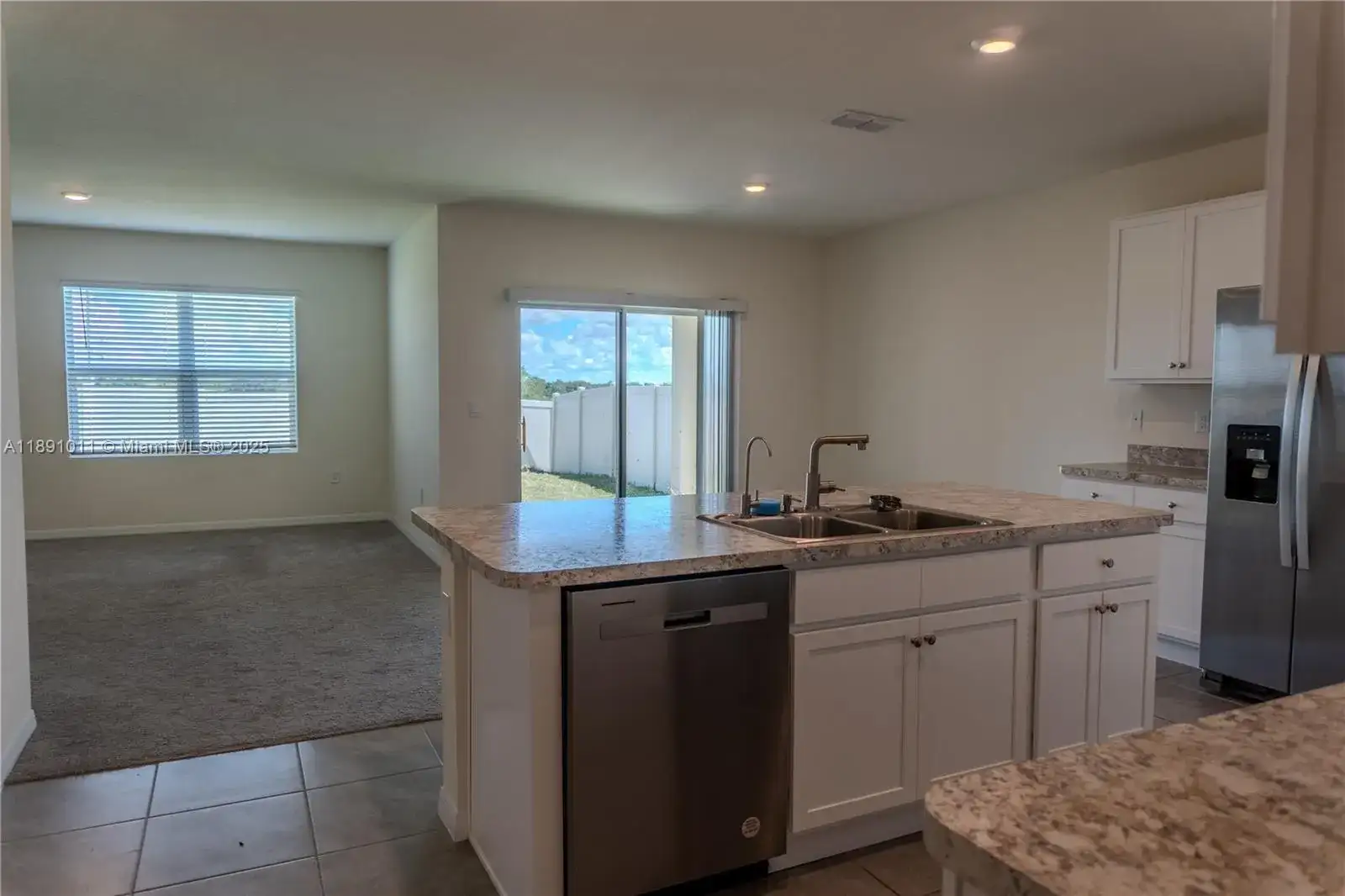 2025 Doe Run Drive # 0, Davenport FL 33837 photo 2