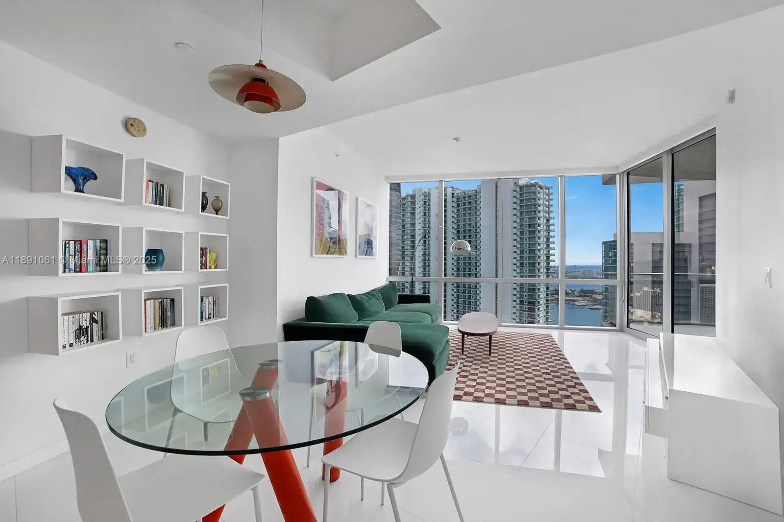 851 NE 1st Ave # 4403, Miami FL 33132 photo 3