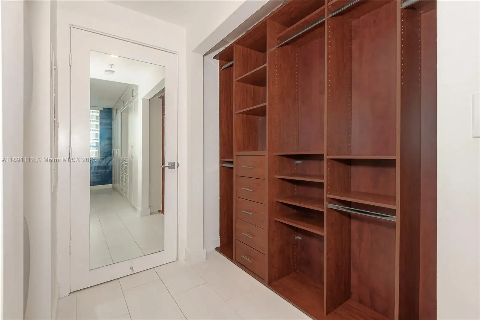 801 Brickell Key Blvd # 908, Miami FL 33131 photo 3