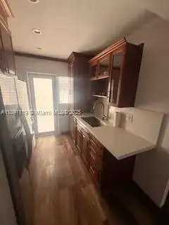 2208 Bay Dr # 8, Miami Beach FL 33141 photo 4