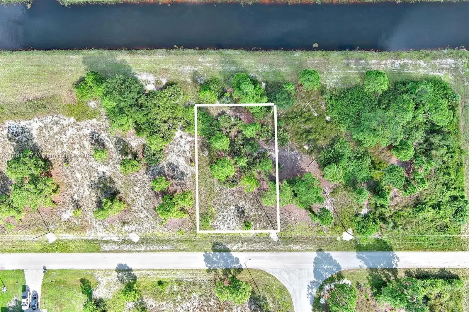 745 Troy Ave, Lehigh Acres FL 33974 photo 2