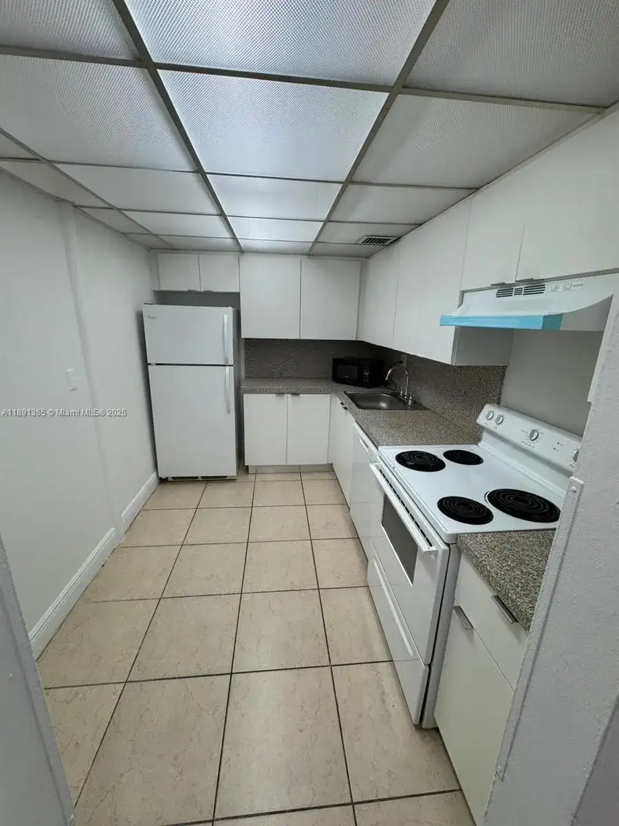 1800 Sans Souci Blvd # 333, North Miami FL 33181 photo 2