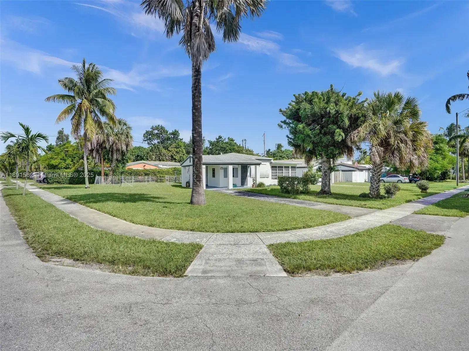 17791 NE 13th Ave, North Miami Beach FL 33162 photo 5