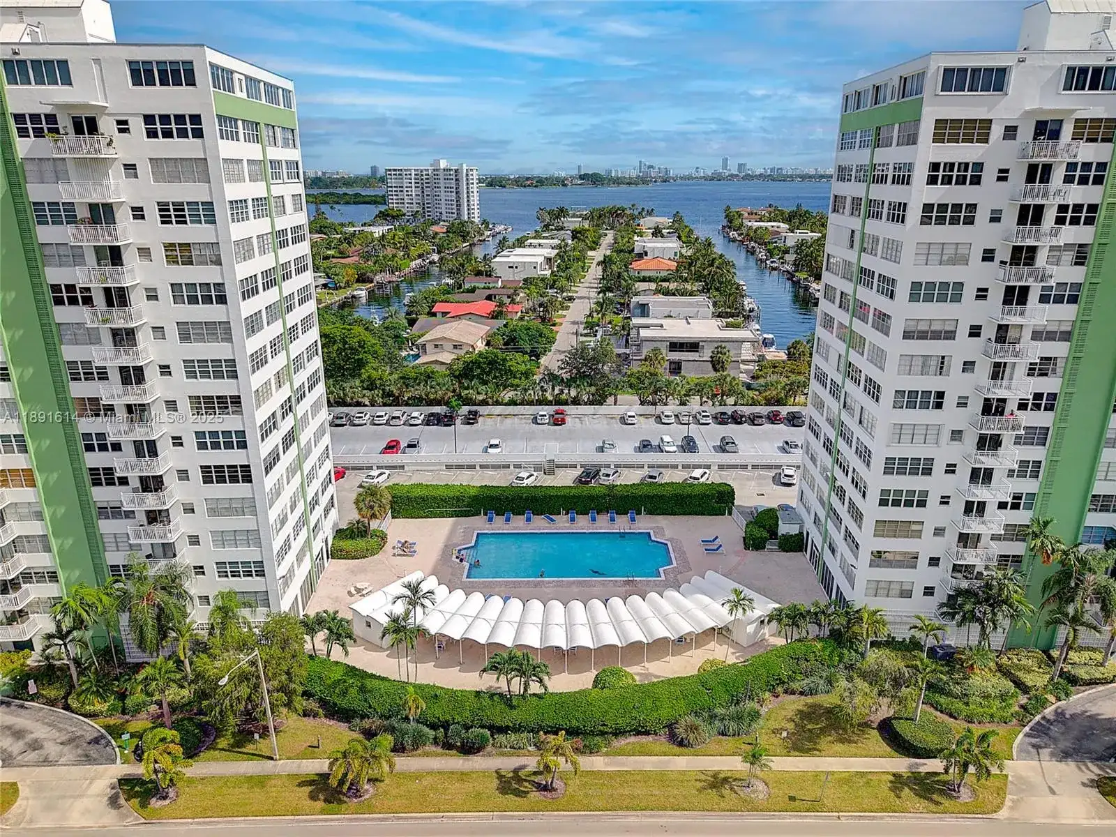 2100 Sans Souci Blvd, North Miami FL 33181 photo 2
