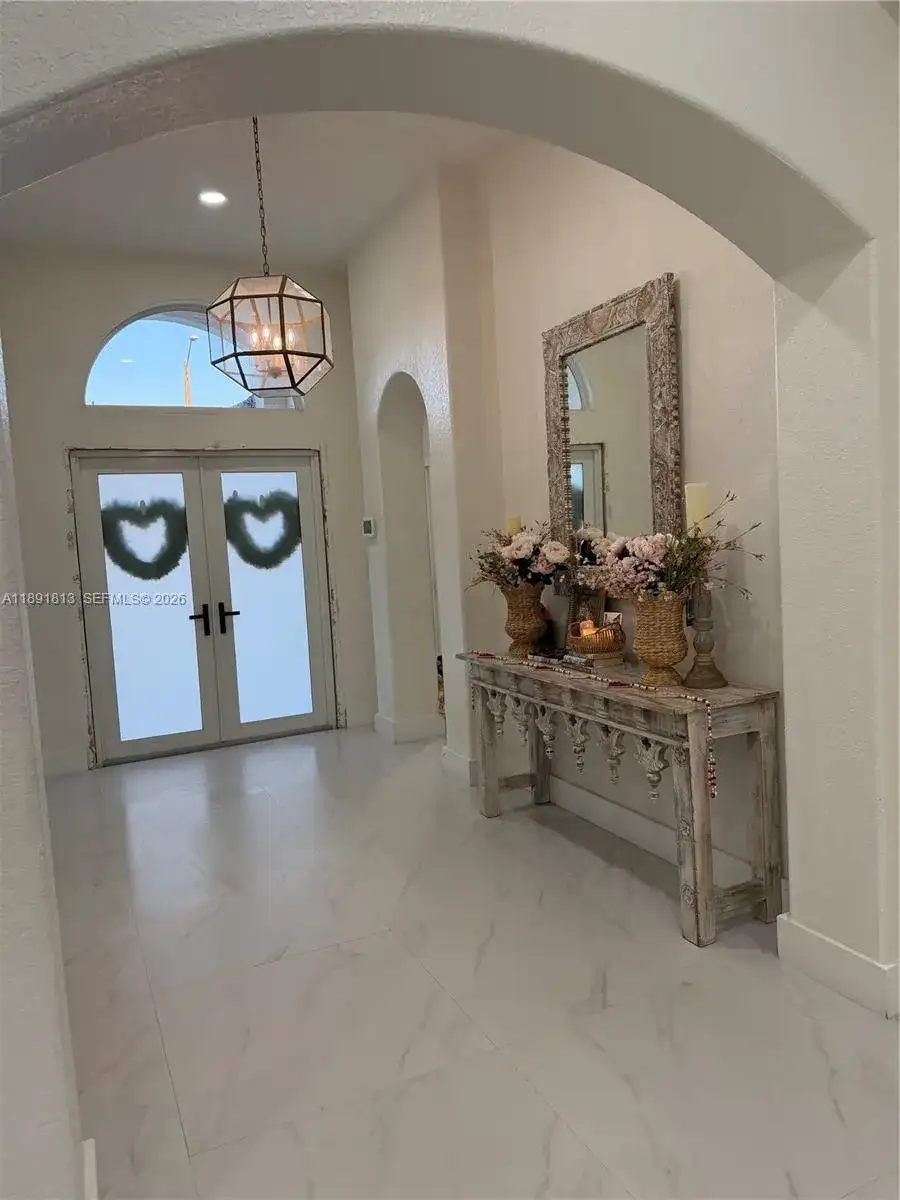 3744 SW 156th Ct, Miami FL 33185 photo 2