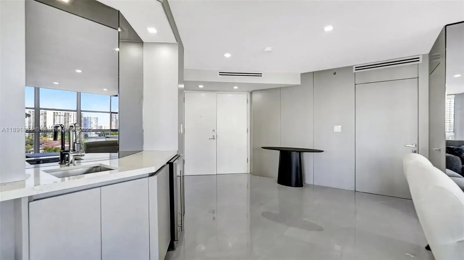 1000 Island Blvd # 1004, Aventura FL 33160 photo 5