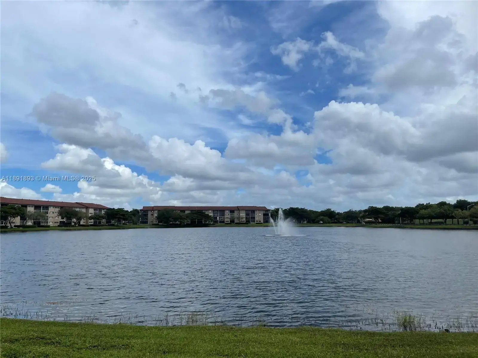 800 SW 142nd Ave # 104N, Pembroke Pines FL 33027 photo 4