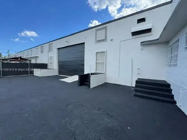 286 NE 67th St, Miami FL 33138 photo 4