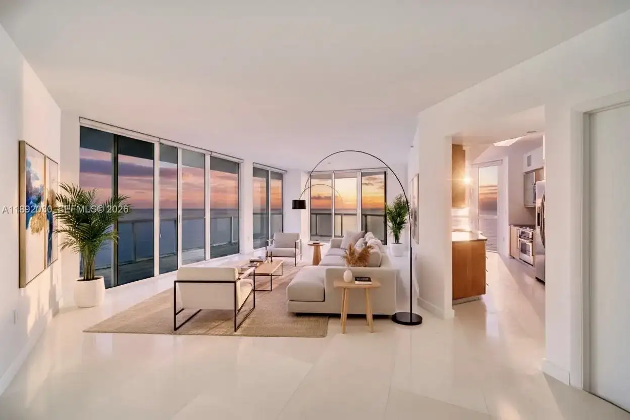 6365 Collins Ave # 2901, Miami Beach FL 33141 photo 2