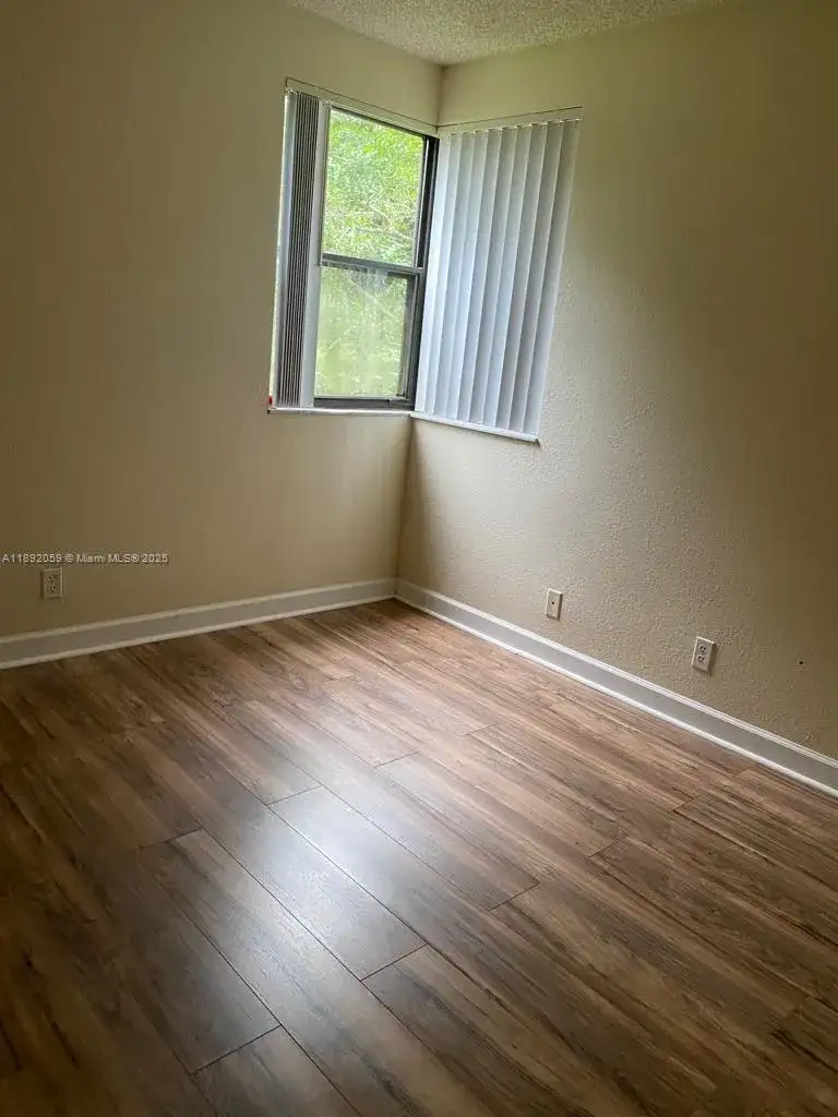 10105 W Sunrise Blvd # 201, Plantation FL 33322 photo 4