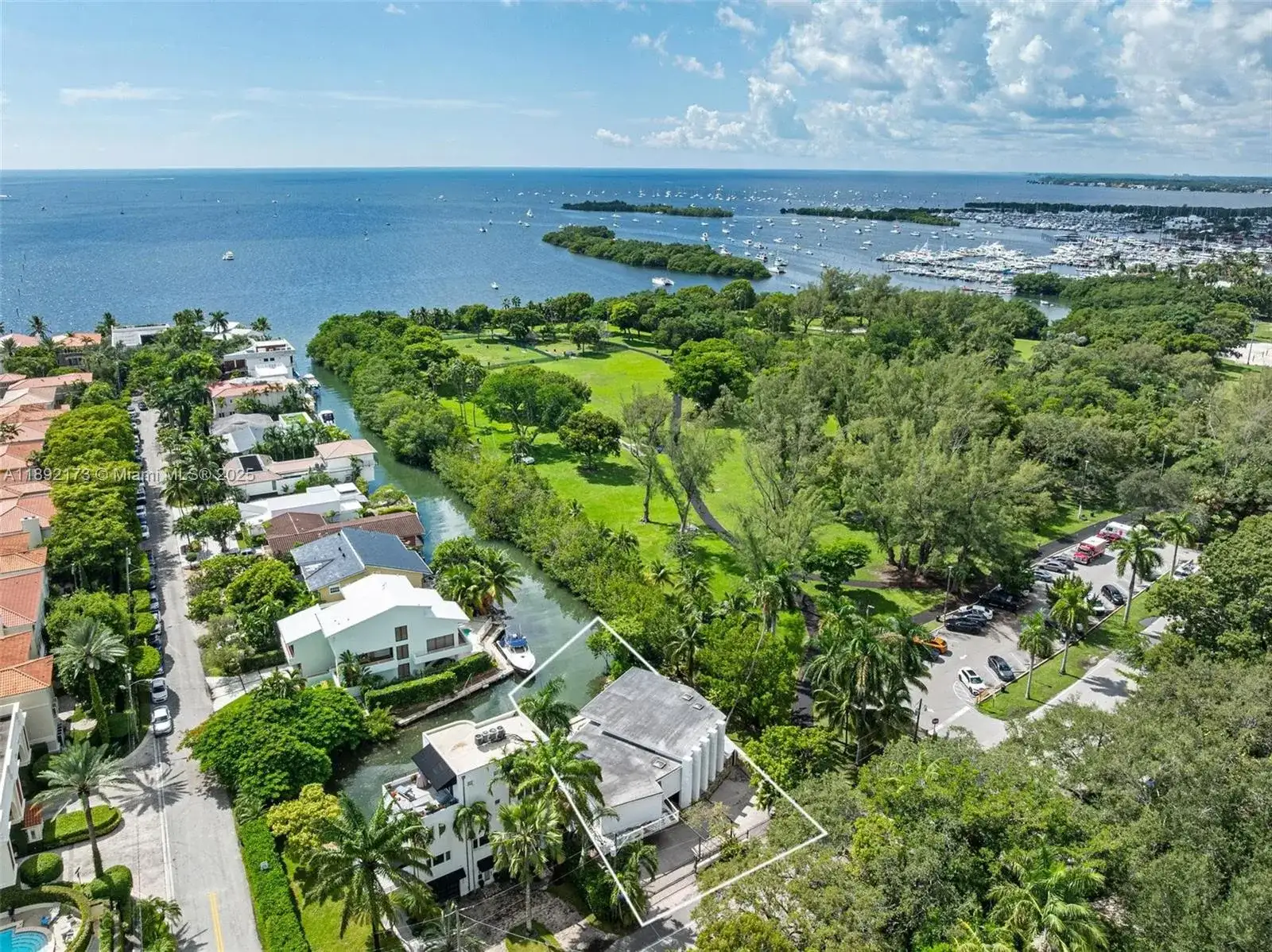 2120 S Bayshore Dr, Miami FL 33133 photo 2