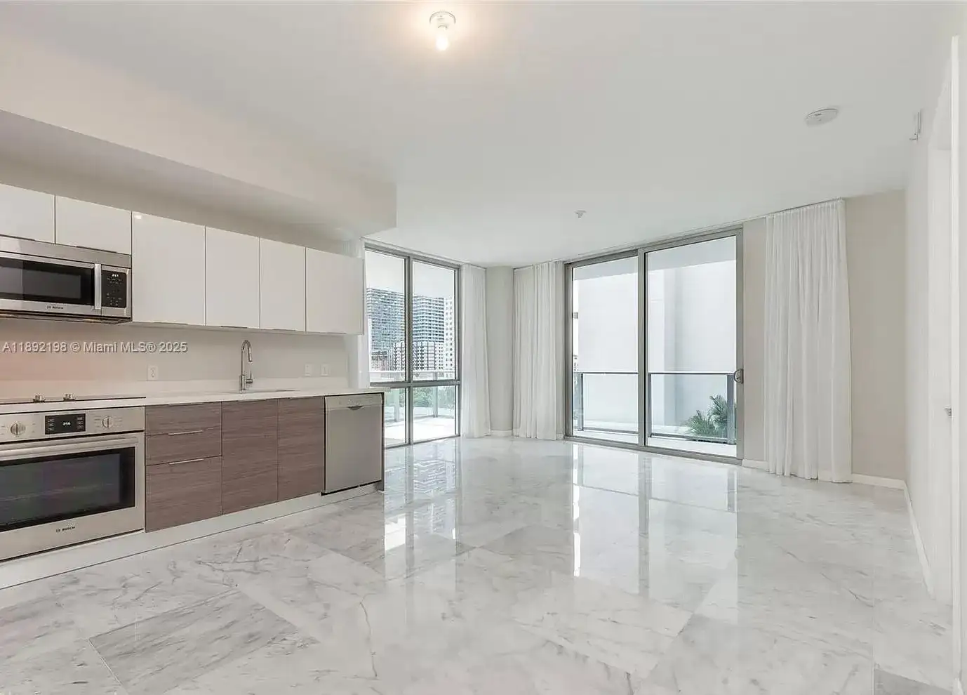 1010 SW 2nd Ave # 603, Miami FL 33130 photo 4
