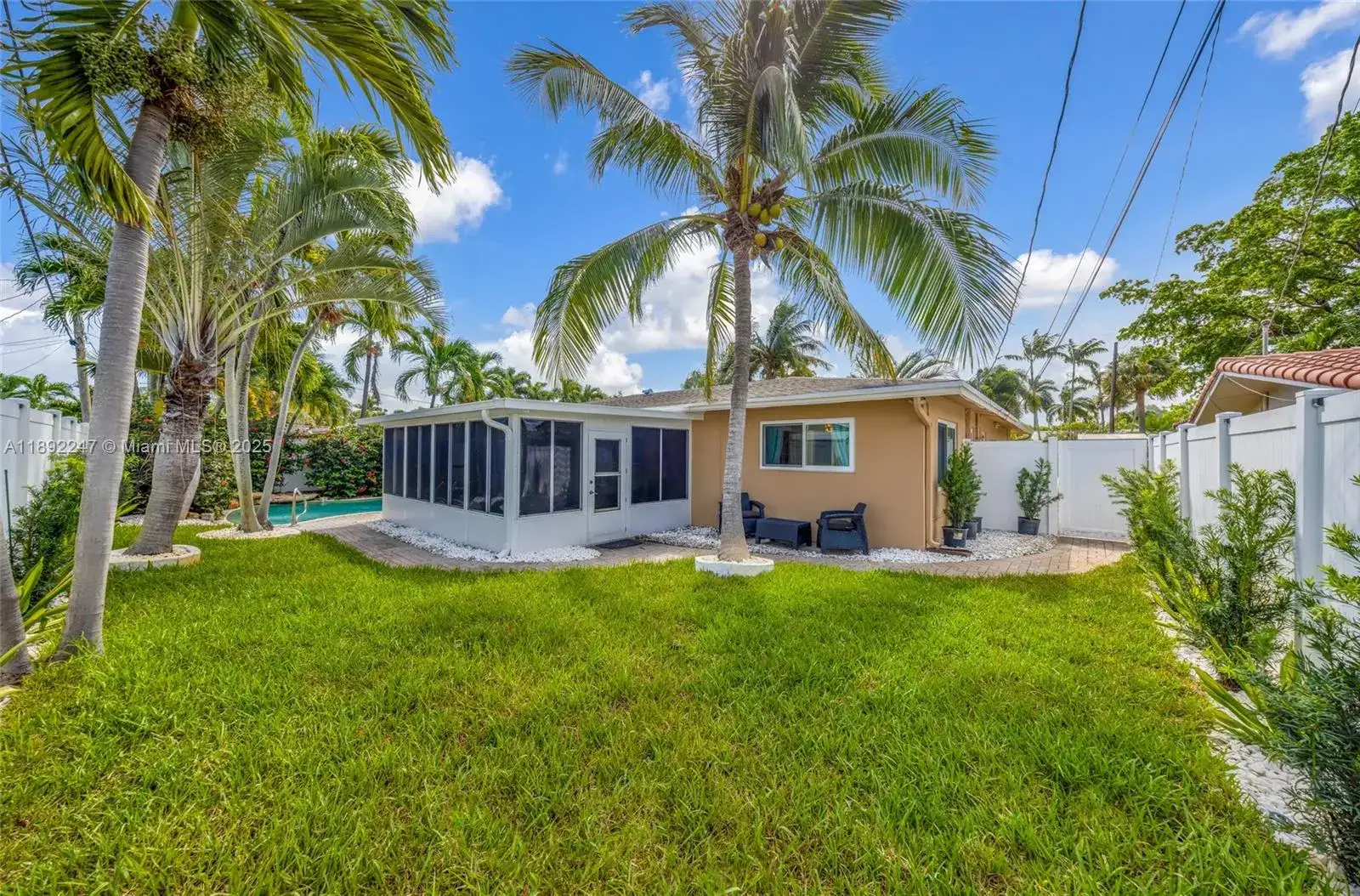 2115 NE 54th Ct, Fort Lauderdale FL 33308 photo 4