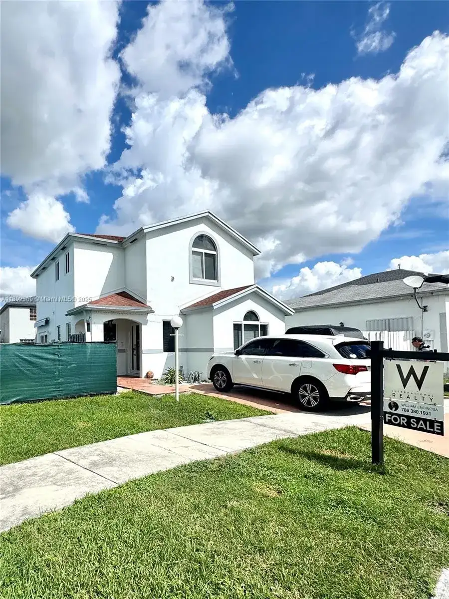 14031 SW 161st Ter, Miami FL 33177 photo 2