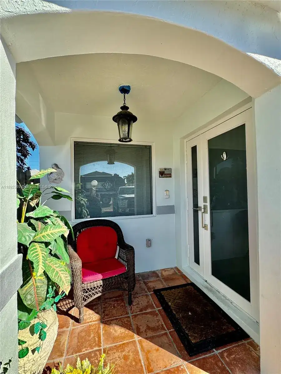 14031 SW 161st Ter, Miami FL 33177 photo 3