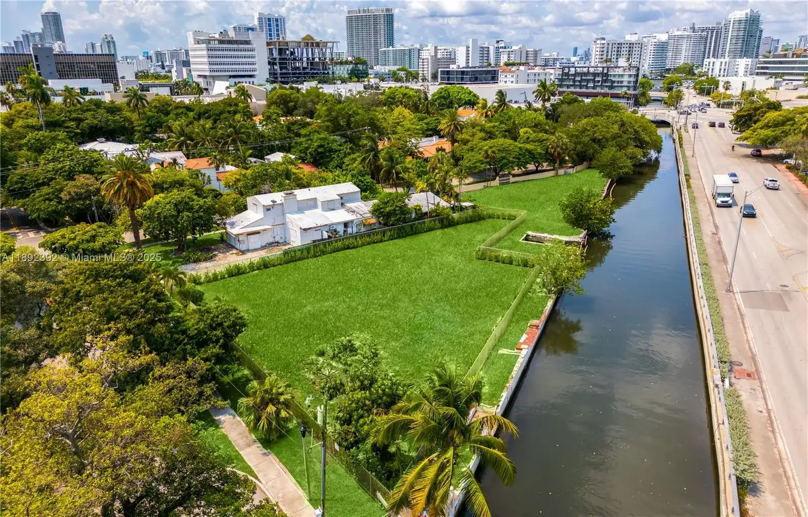 1800 Michigan Ave, Miami Beach FL 33139 photo 3