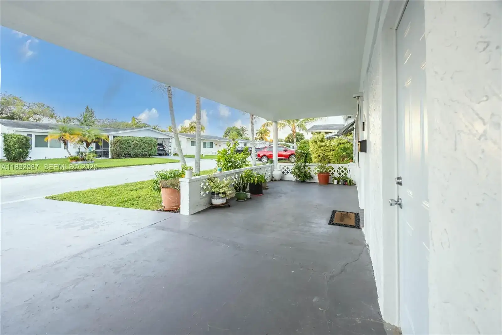 6715 NW 12th St, Margate FL 33063 photo 4