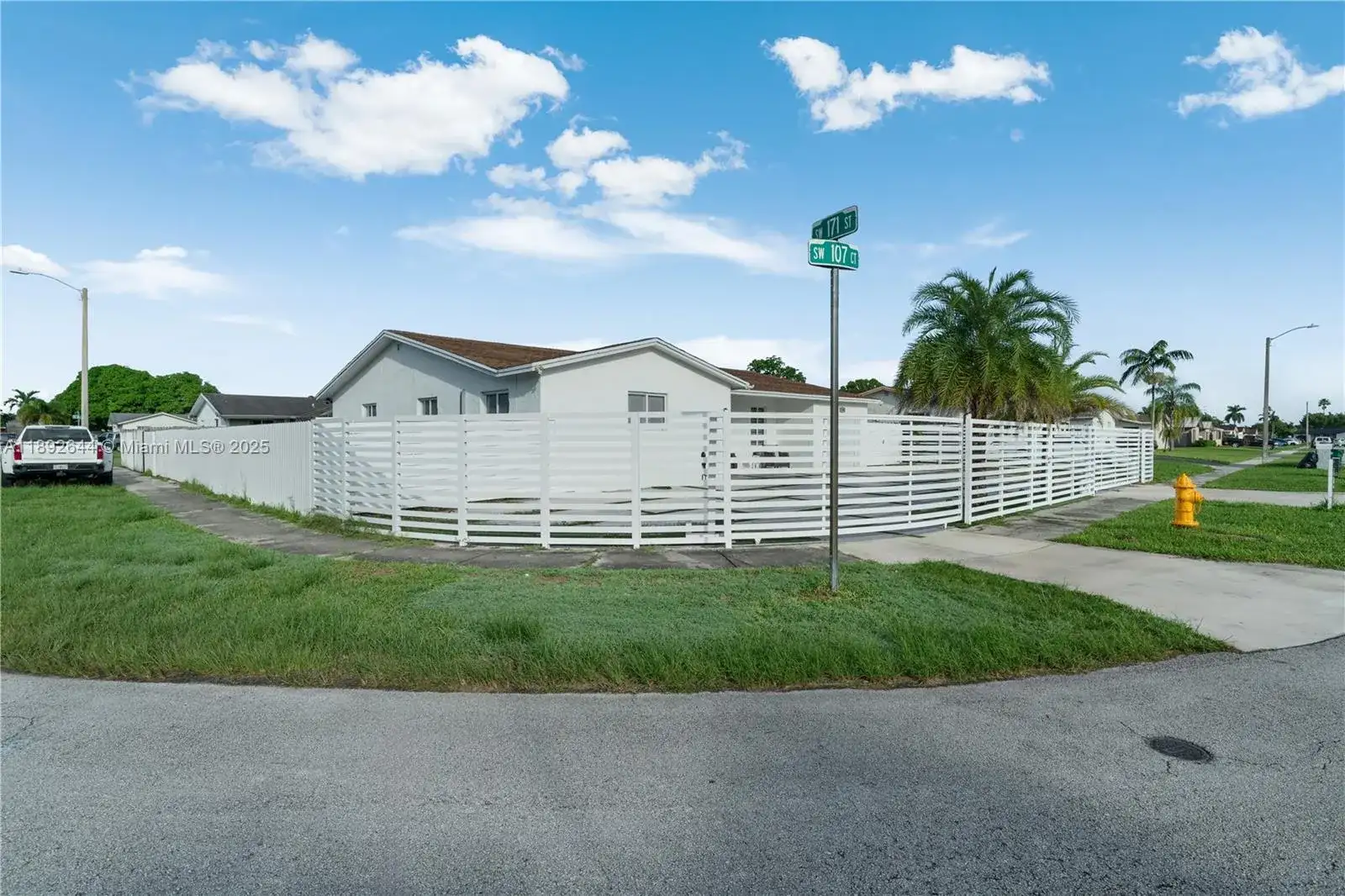 17040 SW 107th Ct, Miami FL 33157 photo 3