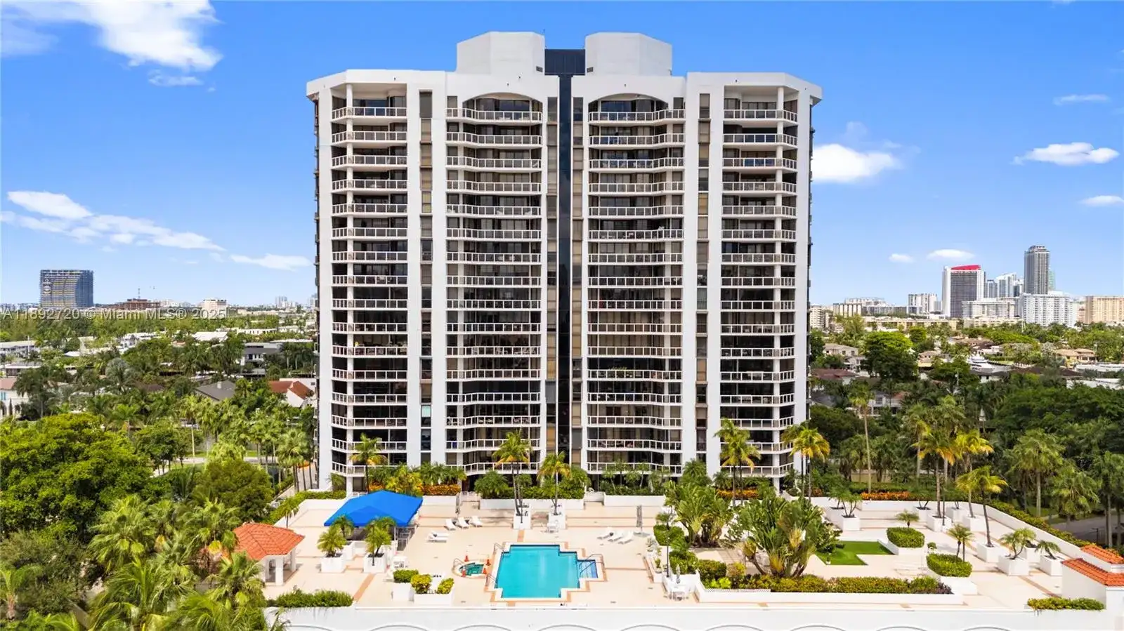 3598 Yacht Club Dr # 1004, Aventura FL 33180 photo 3