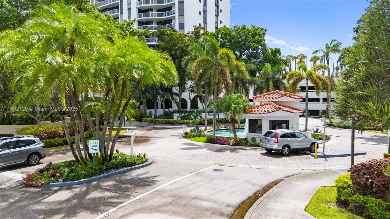 3598 Yacht Club Dr # 1004, Aventura FL 33180 photo 5