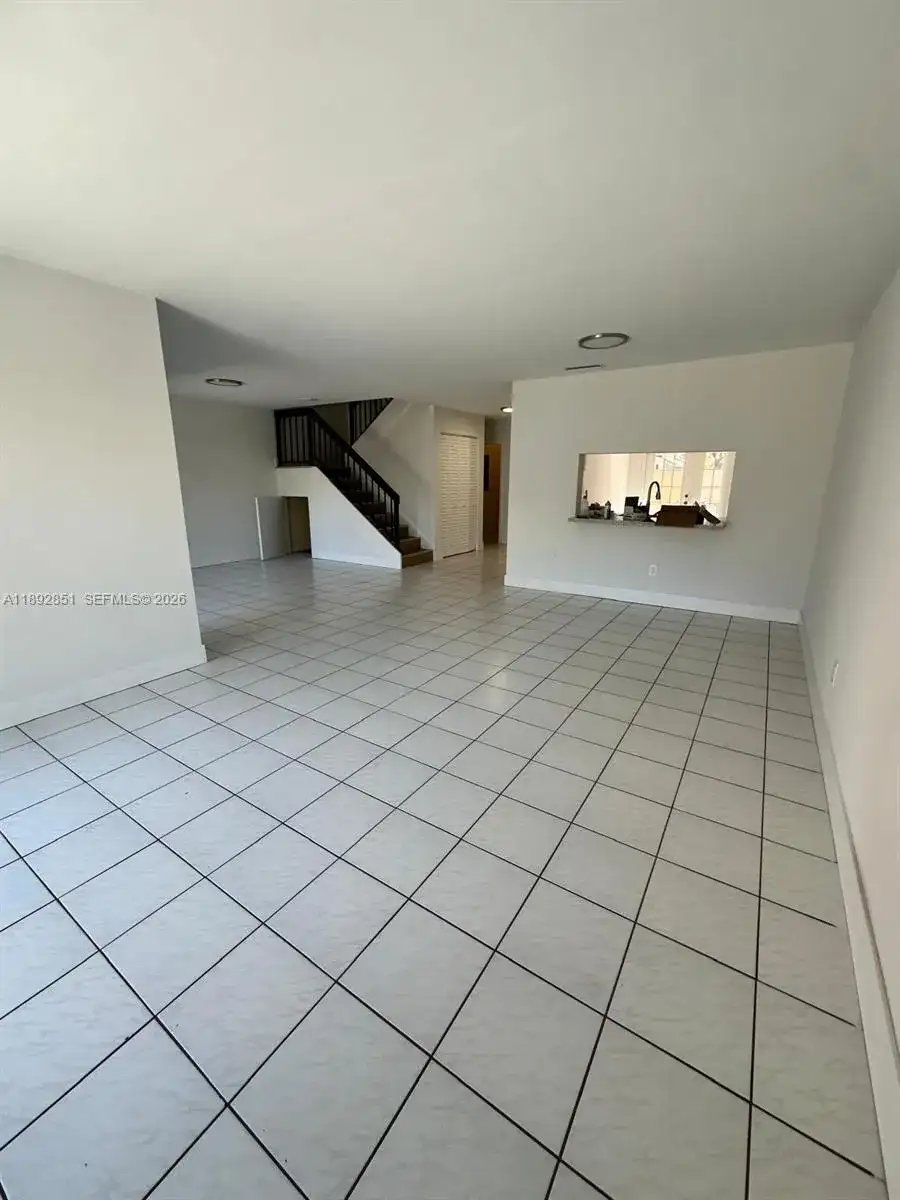 9102 SW 113th Place Cir E, Miami FL 33176 photo 4