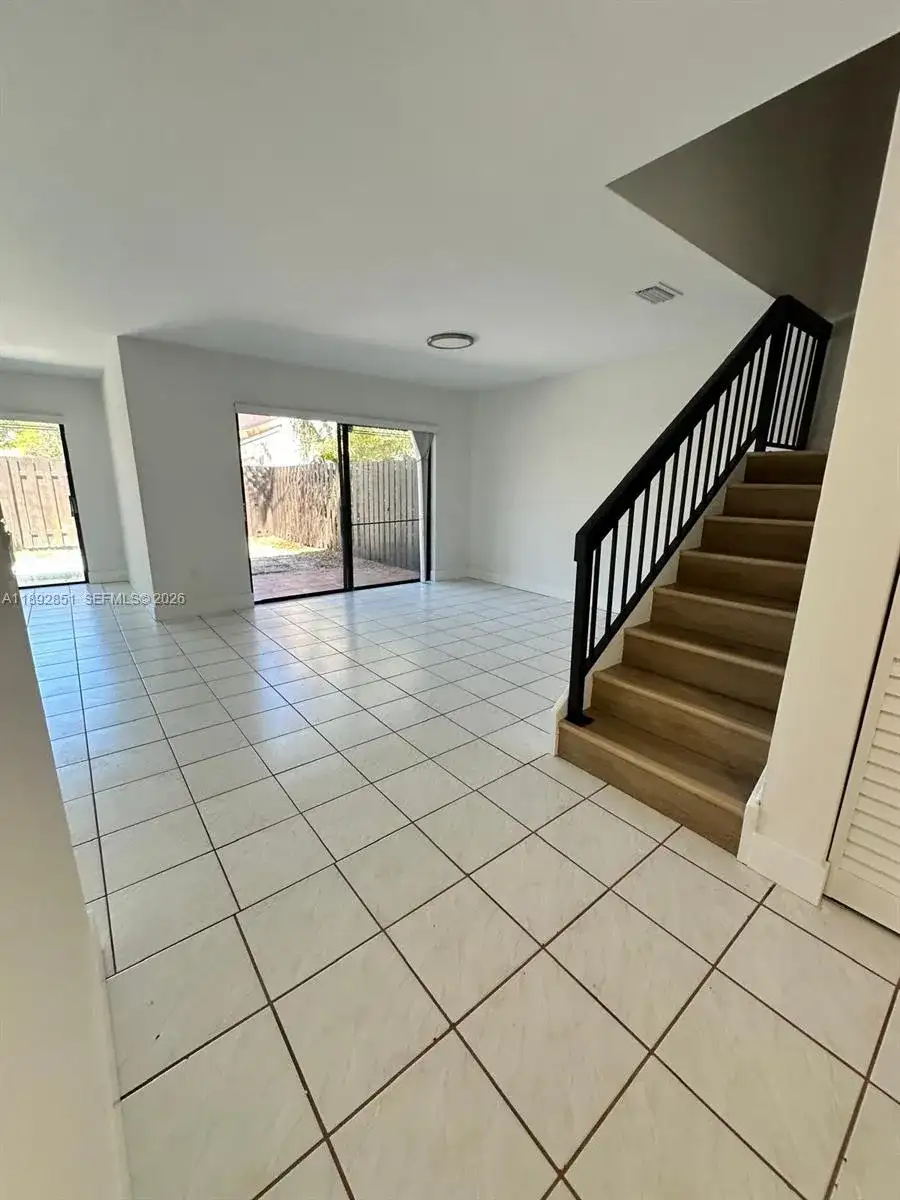 9102 SW 113th Place Cir E, Miami FL 33176 photo 5