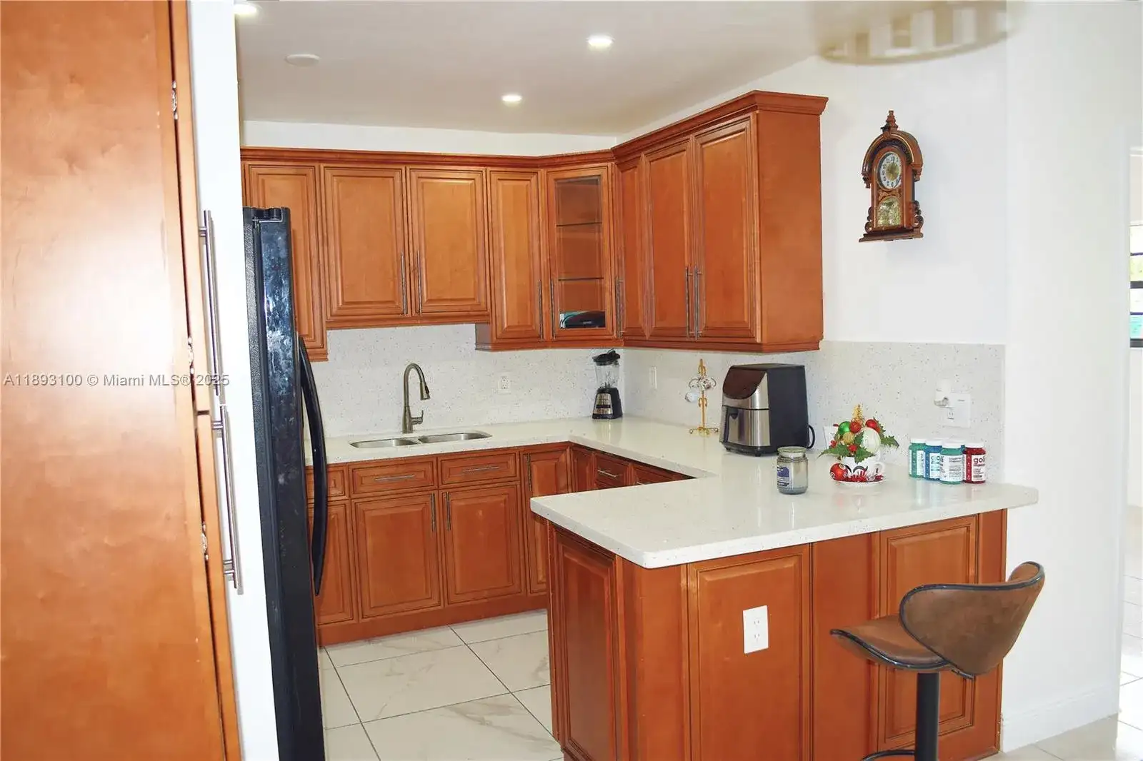 18600 NW 42nd Pl, Miami Gardens FL 33055 photo 4