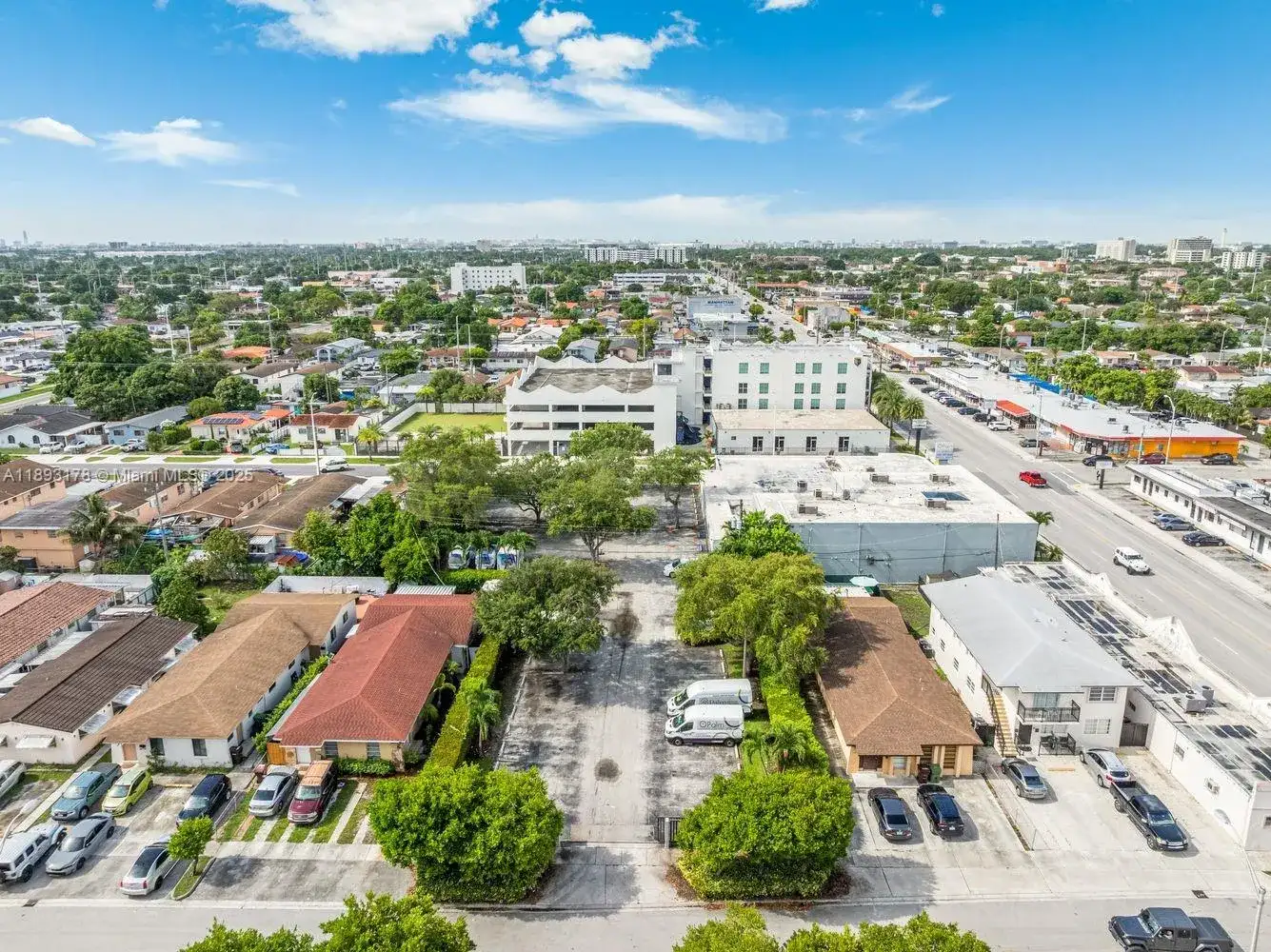 1401 E 4th Ave, Hialeah FL 33010 photo 5
